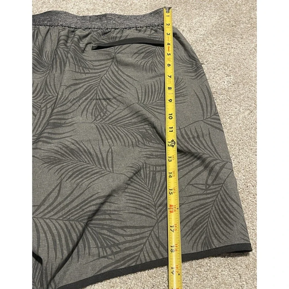 Chubbies Swim Trunks Mens 2XL Gray Tropical Palm Leaf 7